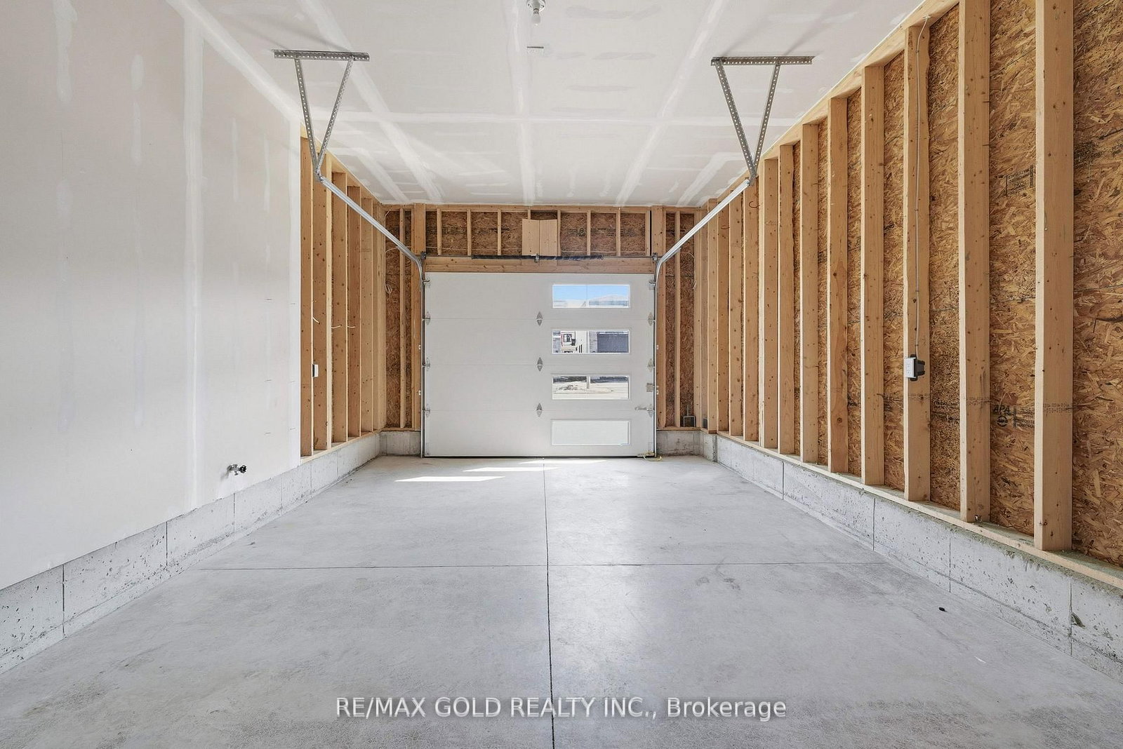 33 Walden Pond Drive - Photo 49