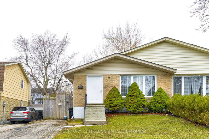 15 Northview Heights Dr, Cambridge, N1R 6Z9 | Image 3