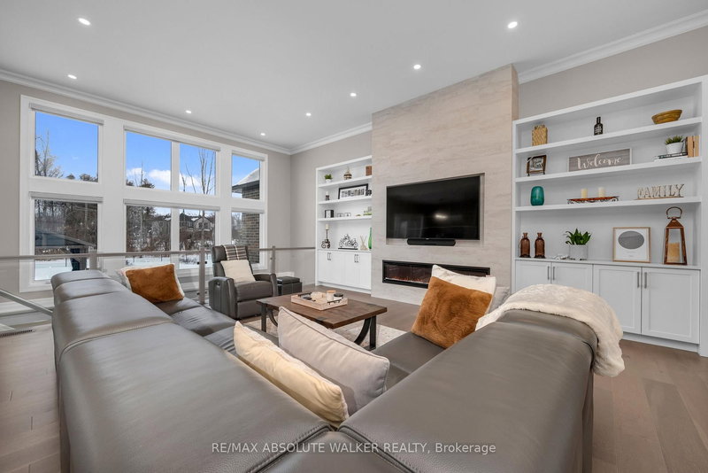 700 Mcmanus Ave, Manotick, K4M 0B2 | Image 2