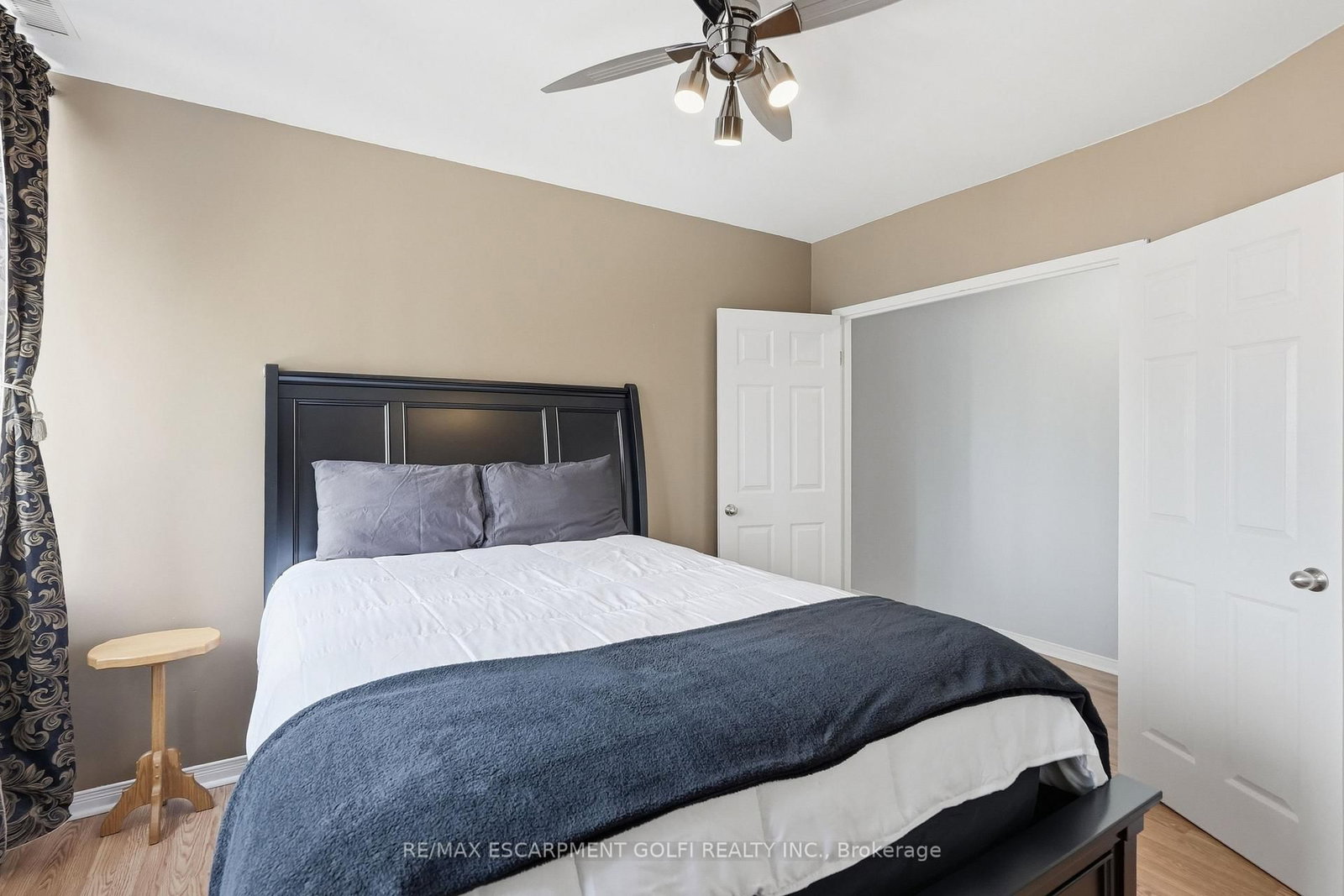 Condo for sale at 902-36 James Street, Hamilton, Ontario, L8P 4W4 - Central - MLS: X12953332