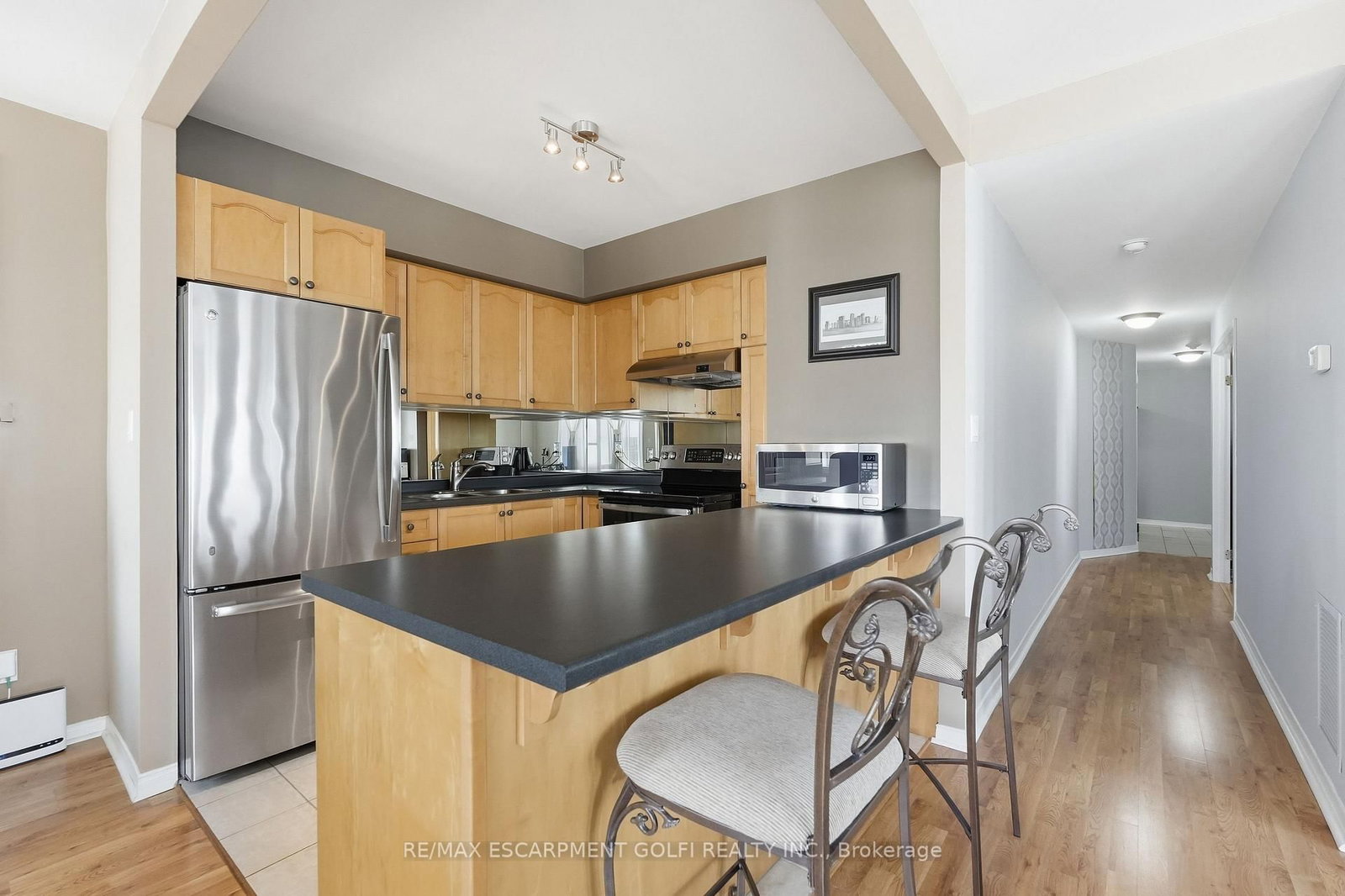 Condo for sale at 902-36 James Street, Hamilton, Ontario, L8P 4W4 - Central - MLS: X12953332