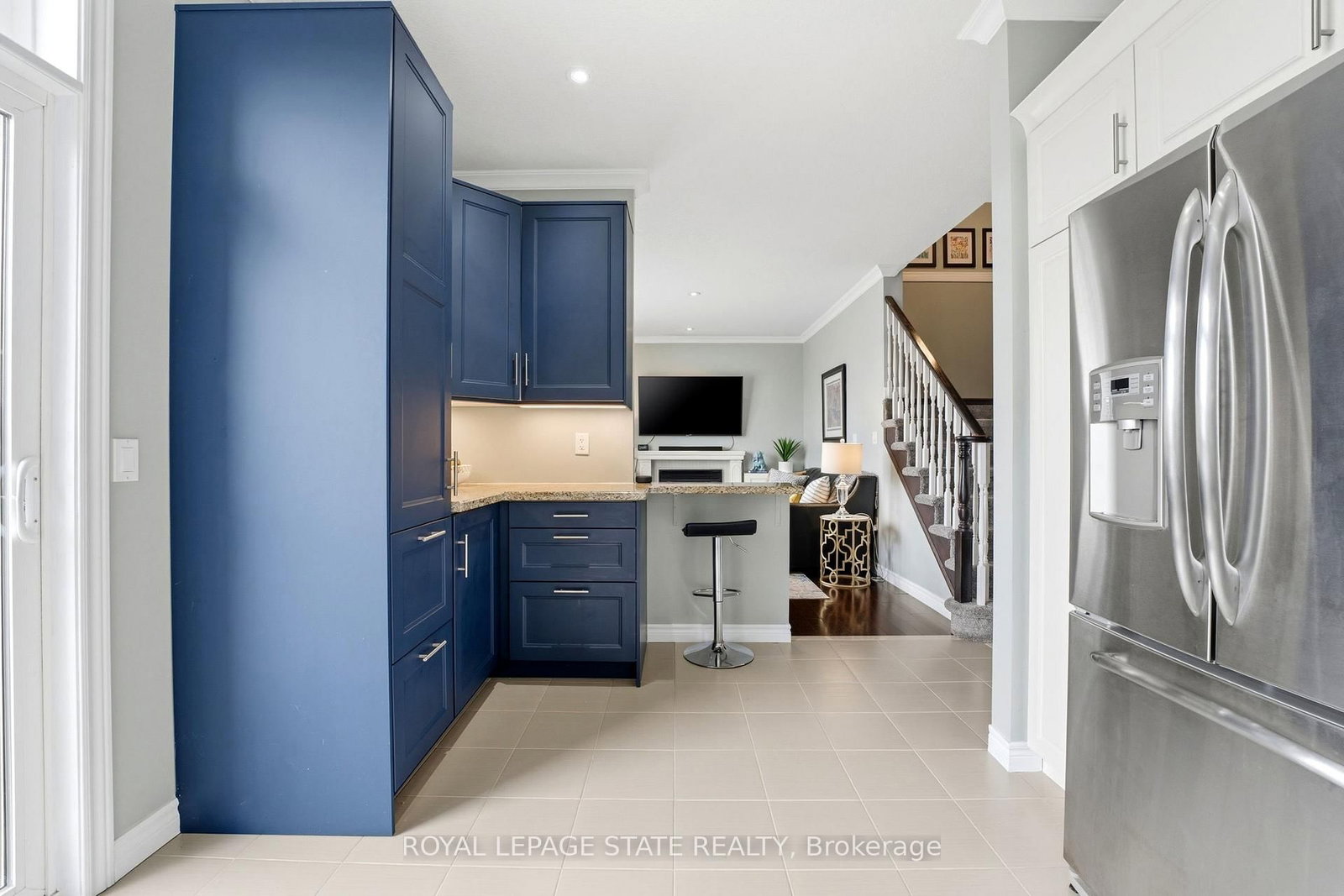 Detached House for sale at 23 Garinger Crescent, Hamilton, Ontario, L0R 1C0 - Binbrook - MLS: X12953380