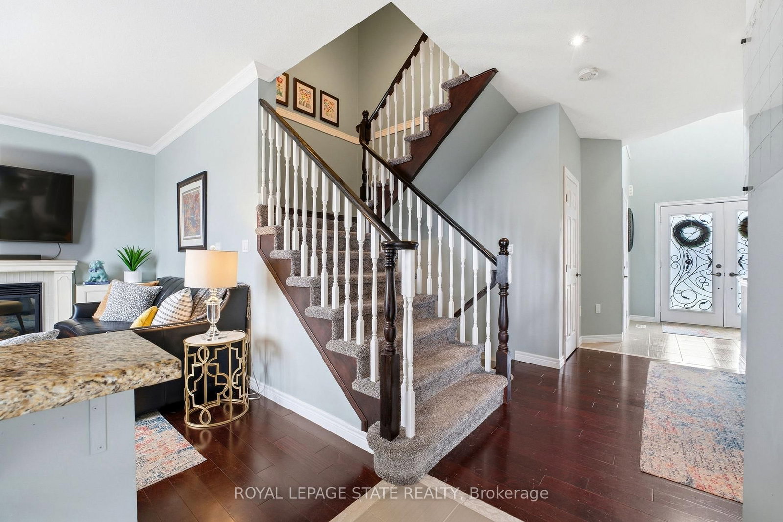 Detached House for sale at 23 Garinger Crescent, Hamilton, Ontario, L0R 1C0 - Binbrook - MLS: X12953380