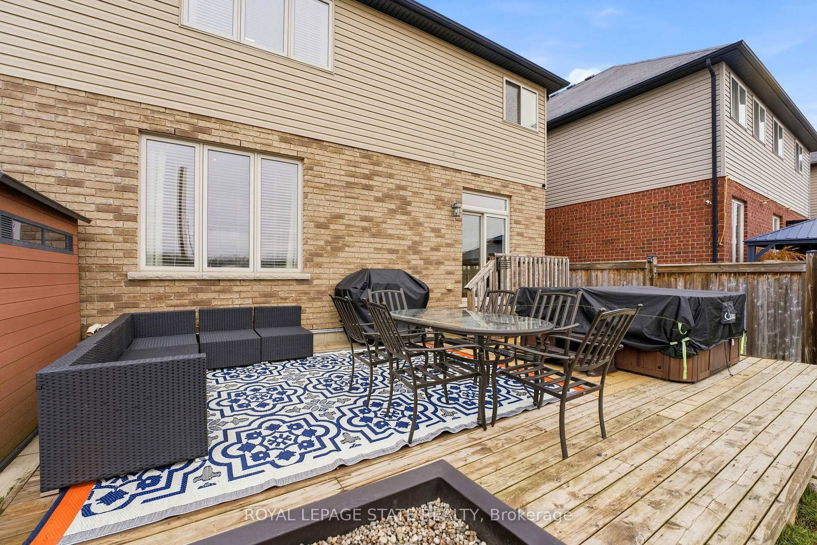 Detached House for sale at 23 Garinger Crescent, Hamilton, Ontario, L0R 1C0 - Binbrook - MLS: X12953380