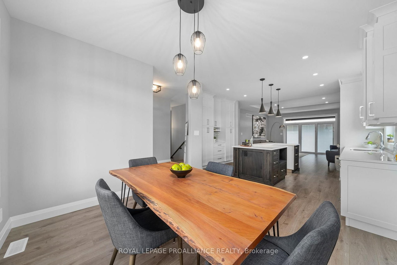 5 Mackenzie John Crescent • Brighton, ON photo 12