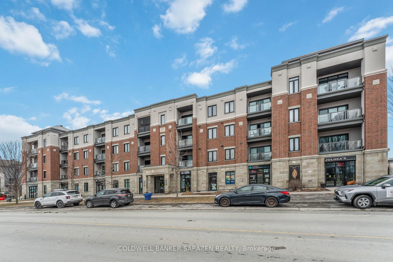 613 Longfields Dr Drive, Unit 105 - Photo 2