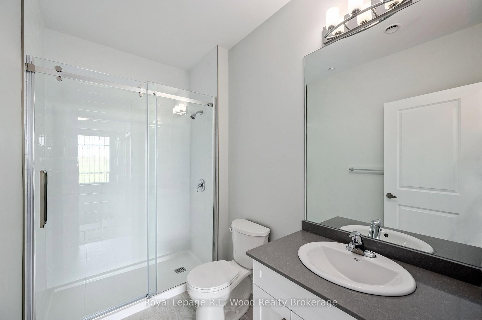 62 First Street, Tillsonburg 4