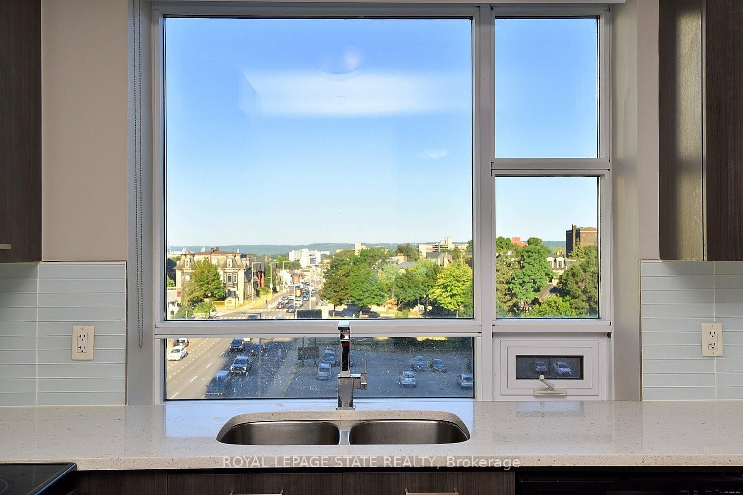 Condo for sale at 603-150 Main Street, Hamilton, Ontario, L8P 1H8 - Central - MLS: X12953674