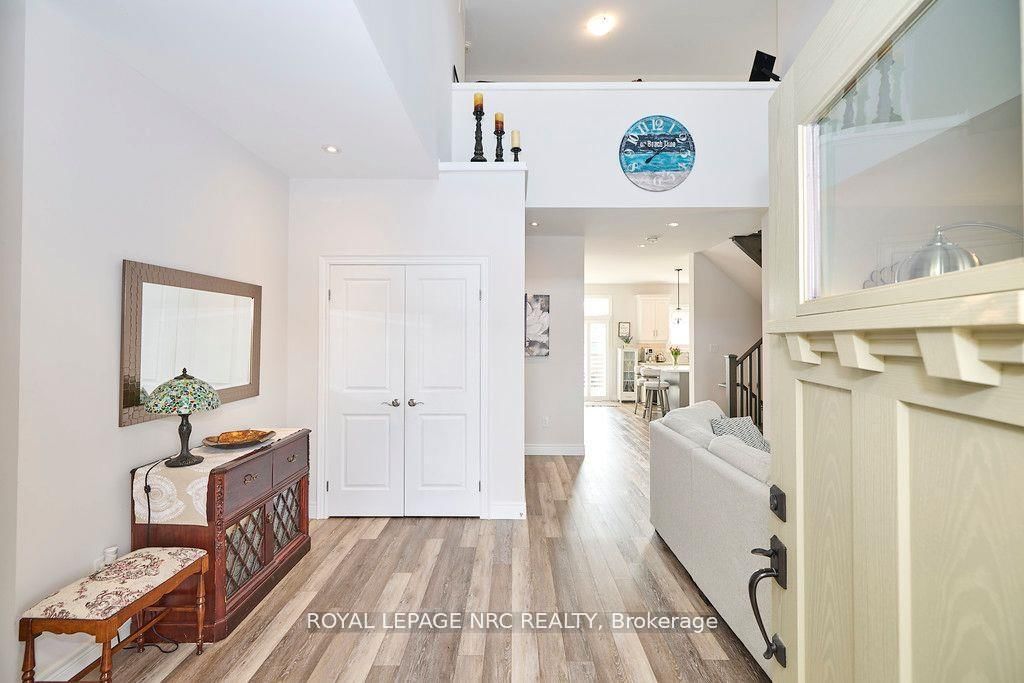 Detached House for sale at 3806 RYAN Avenue, Fort Erie, Ontario, L0S 1B0 - Crystal Beach - MLS: X12953720