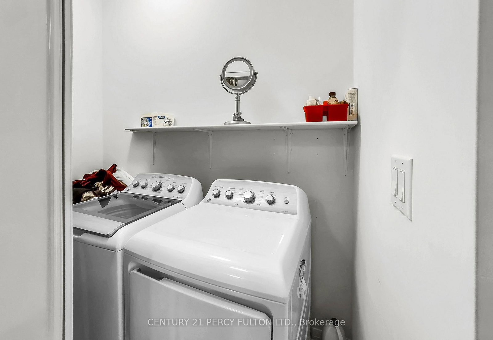 Detached House for sale at 302 Cullen Trail, Peterborough, Ontario, K9H 0J8 - Northcrest Ward 5 - MLS: X12953740