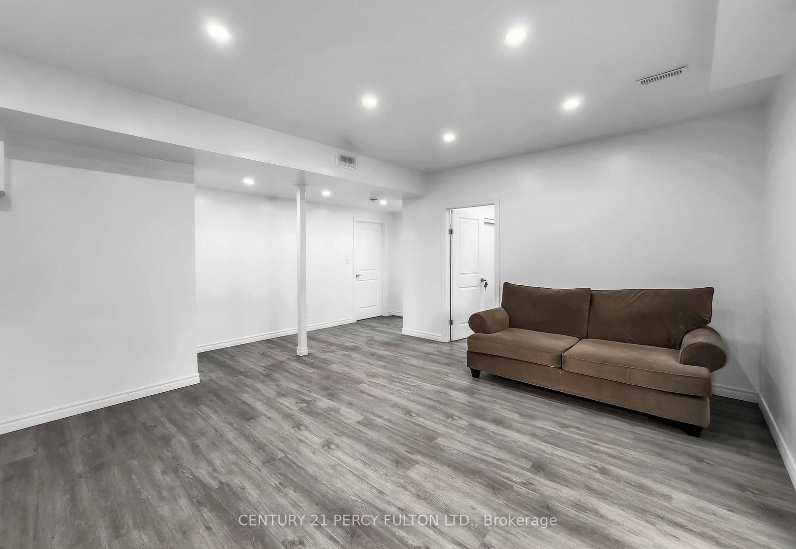 Detached House for sale at 302 Cullen Trail, Peterborough, Ontario, K9H 0J8 - Northcrest Ward 5 - MLS: X12953740