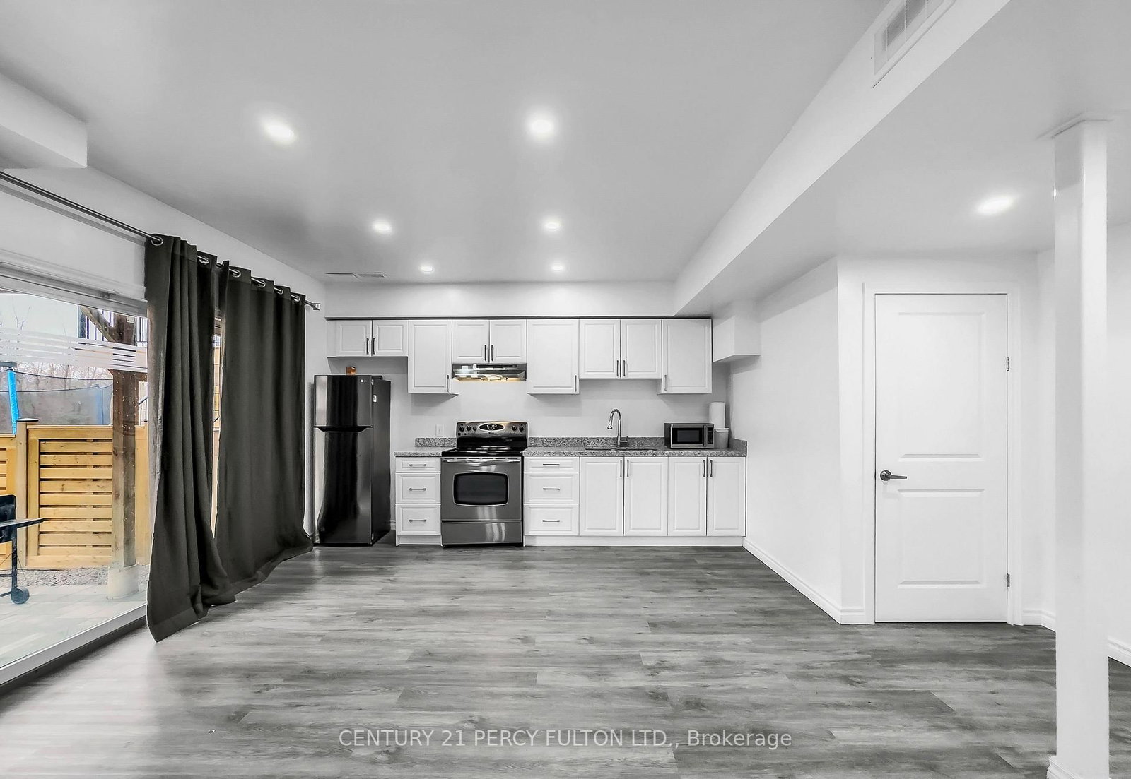 Detached House for sale at 302 Cullen Trail, Peterborough, Ontario, K9H 0J8 - Northcrest Ward 5 - MLS: X12953740