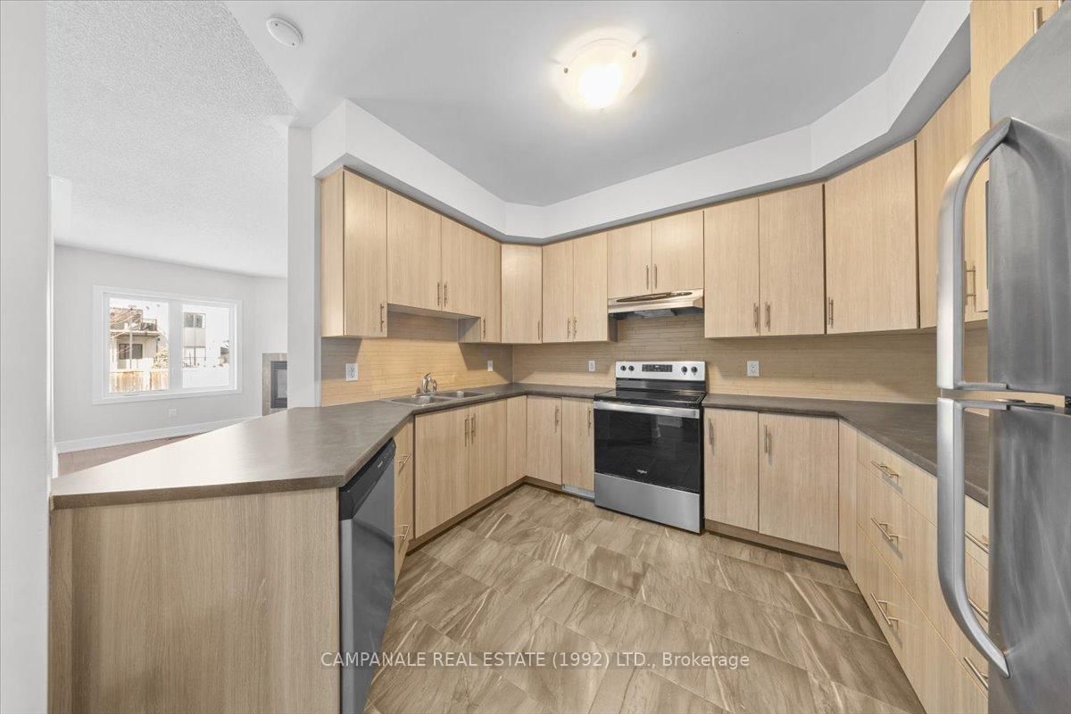 Townhouse for sale at 372 Via Verona Avenue, Ottawa, Ontario, K2J 5X8 - Barrhaven - Longfields - MLS: X12953808