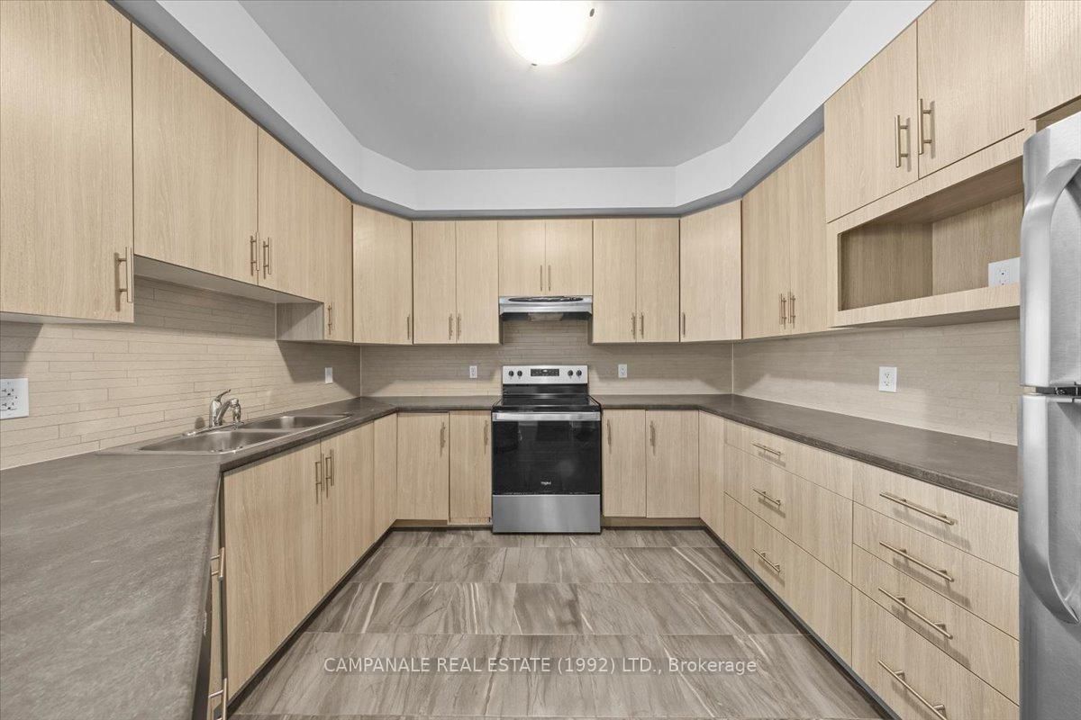 Townhouse for sale at 372 Via Verona Avenue, Ottawa, Ontario, K2J 5X8 - Barrhaven - Longfields - MLS: X12953808