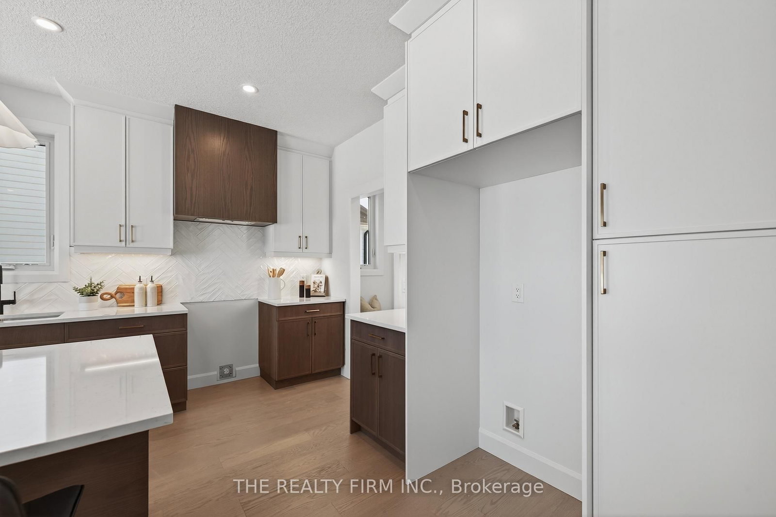 289 King Street • Southwest Middlesex, ON photo 15