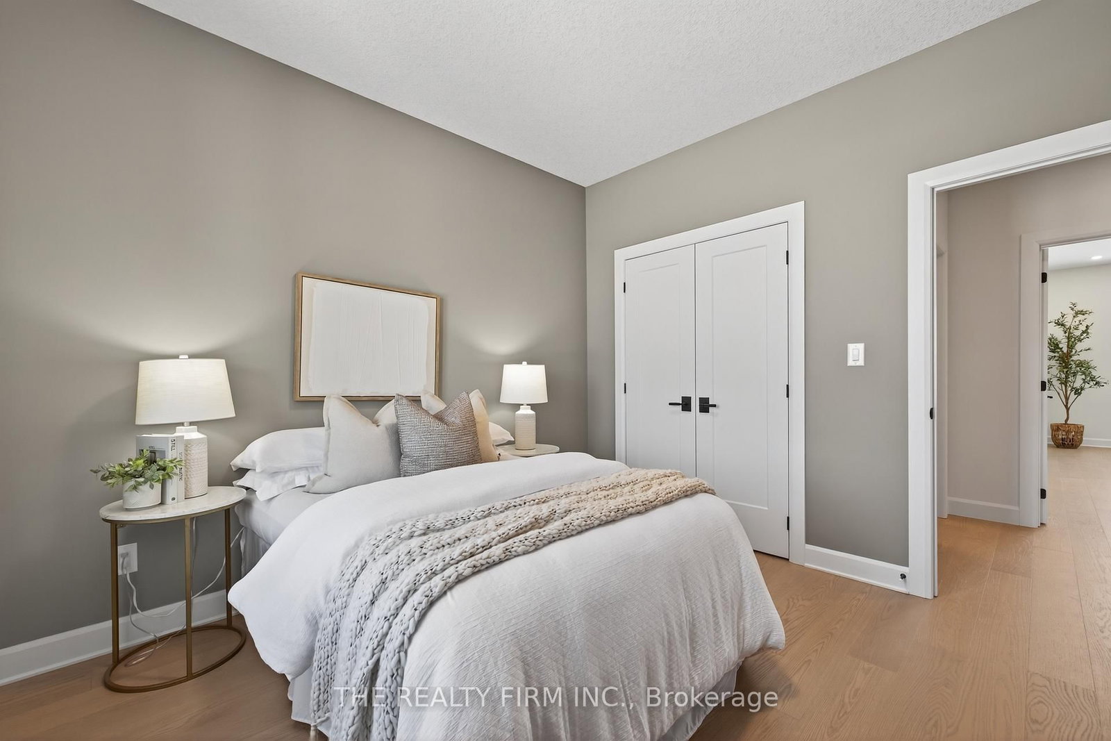 289 King Street • Southwest Middlesex, ON photo 28
