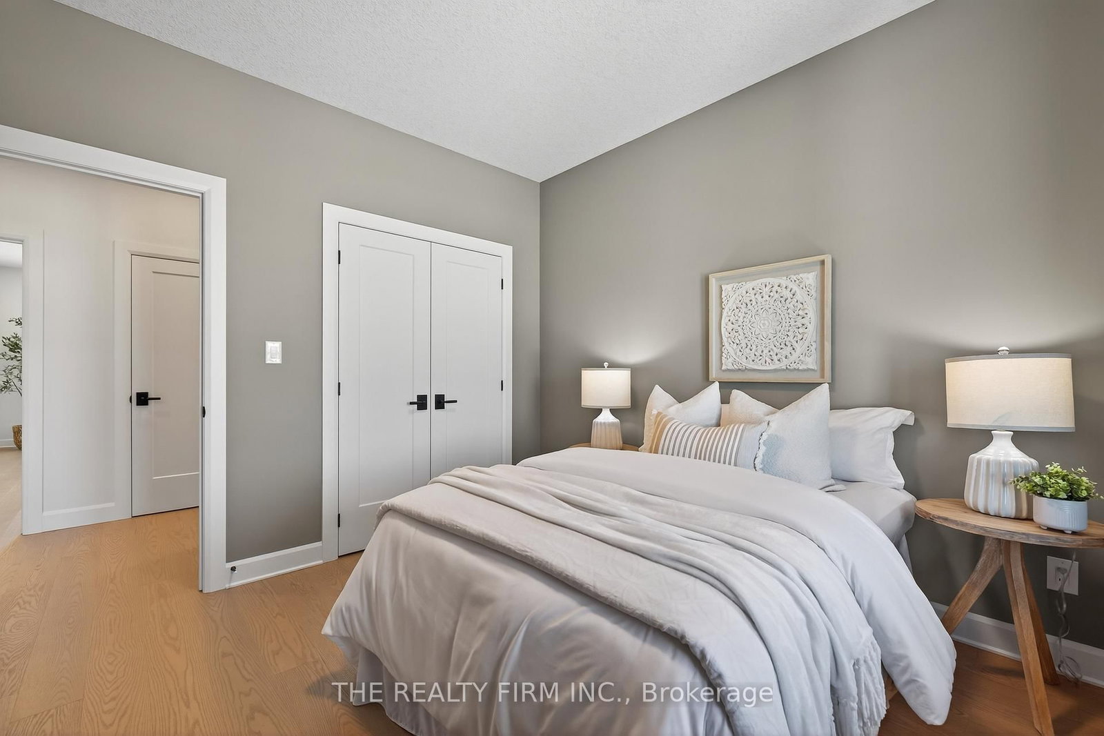 289 King Street • Southwest Middlesex, ON photo 31