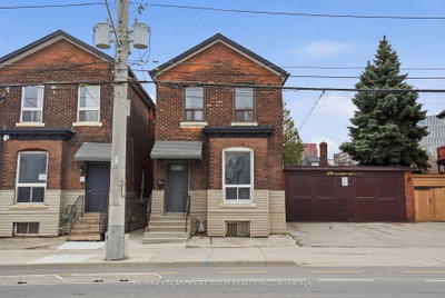 Detached House sold at 55 Cannon Street, Hamilton, Ontario, L8R 2B4 - Strathcona - MLS: X12953866