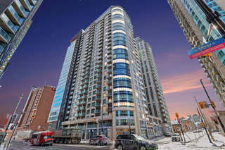 1807 - 242 Rideau Street