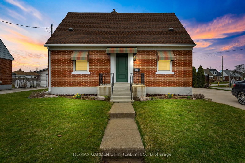 home for sale on 131 Westchester Crescent