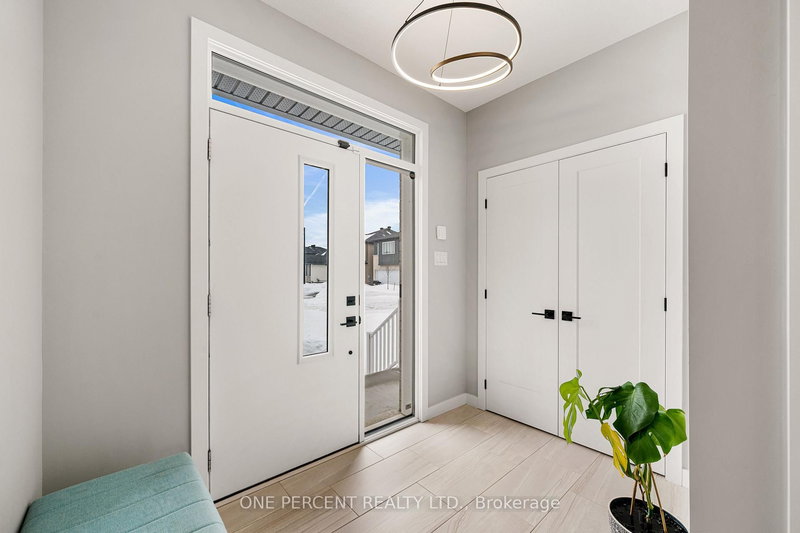 26 Stanzel Dr, Carleton Place, K7C 0H8 | Image 2