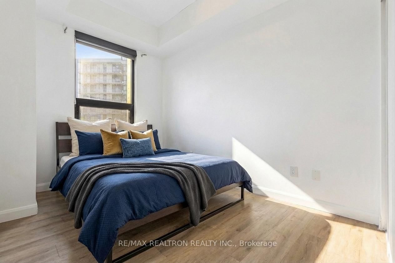 7 Erie Avenue, Unit 305 - Photo 12