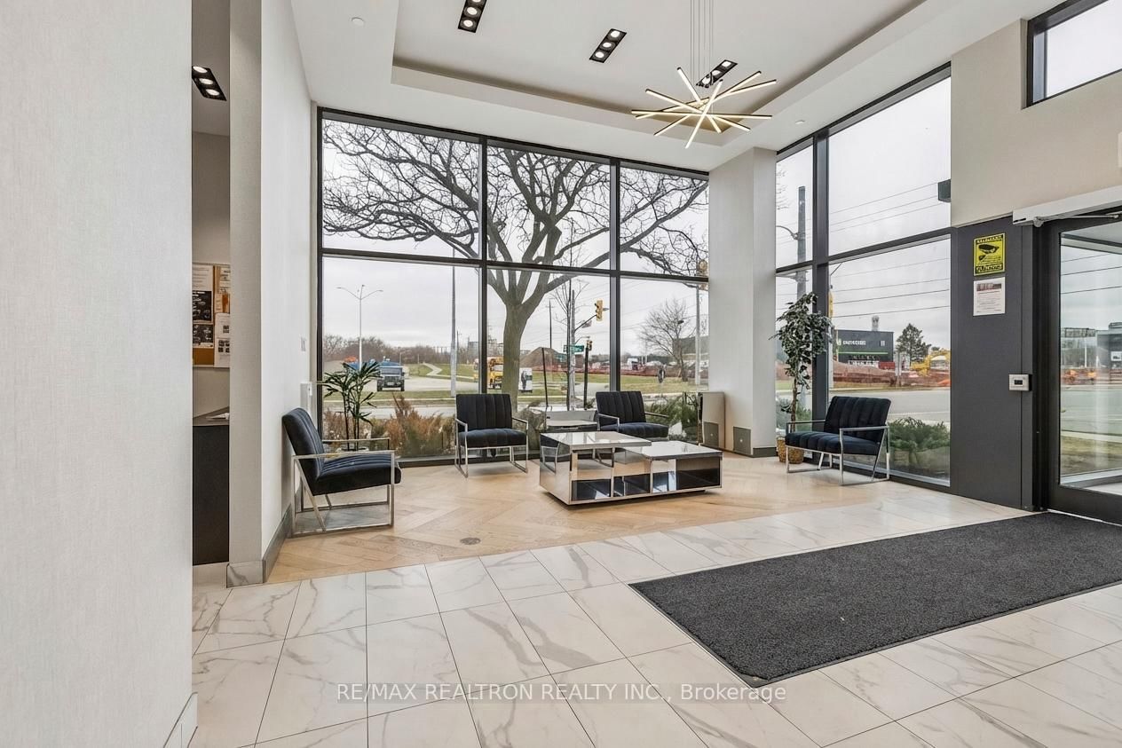 7 Erie Avenue, Unit 305 - Photo 5