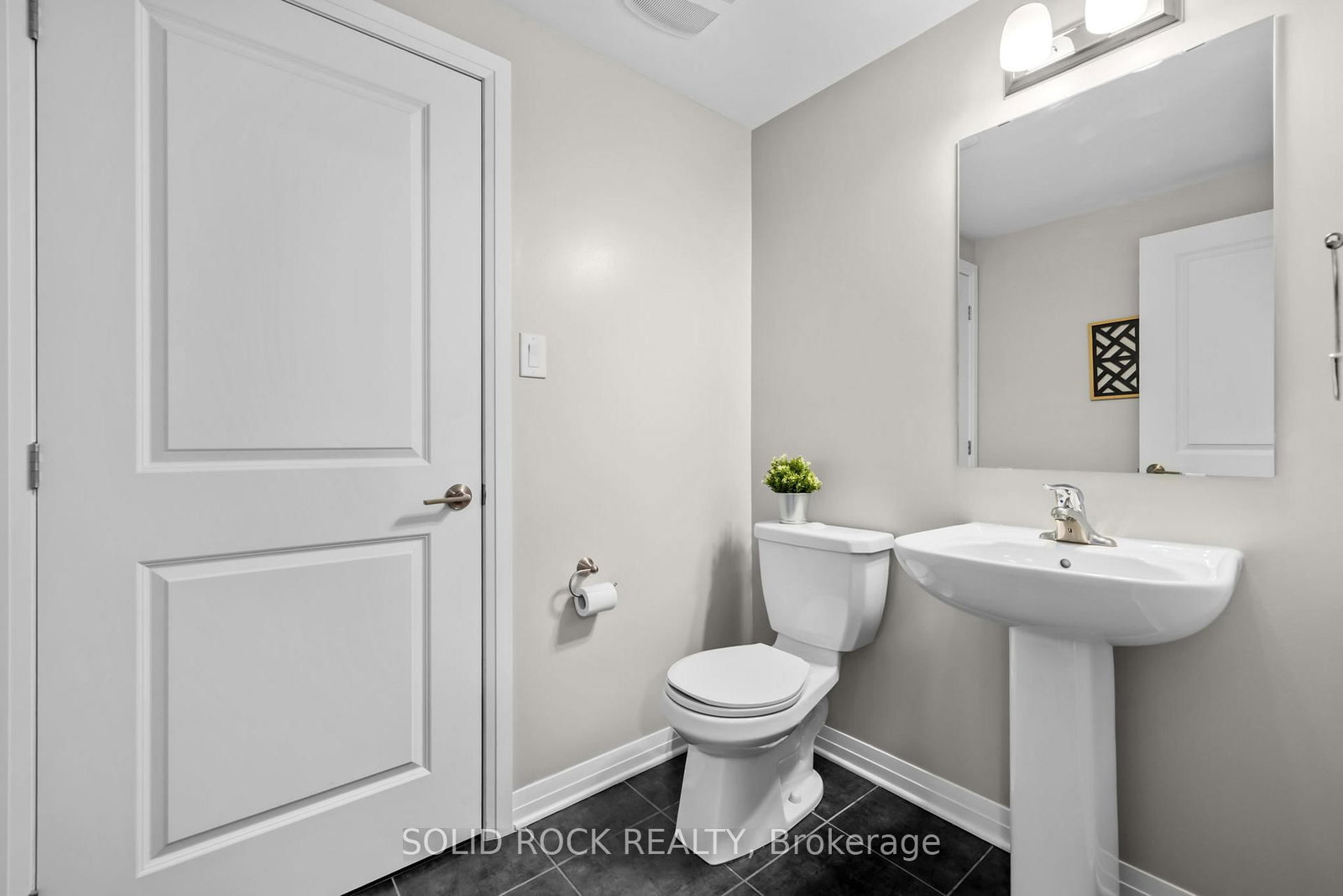 442 Via Verona Avenue, Unit B - Photo 24