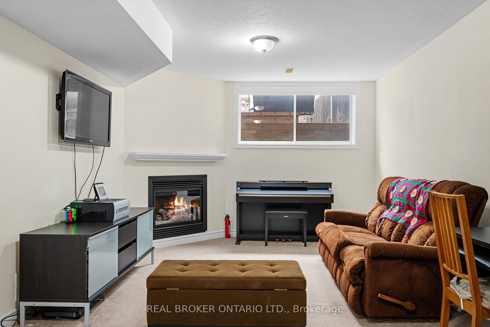 Townhouse for sale at 716 Whaley Ridge, Ottawa, Ontario, K4A 0P7 - Avalon East - MLS: X12954542