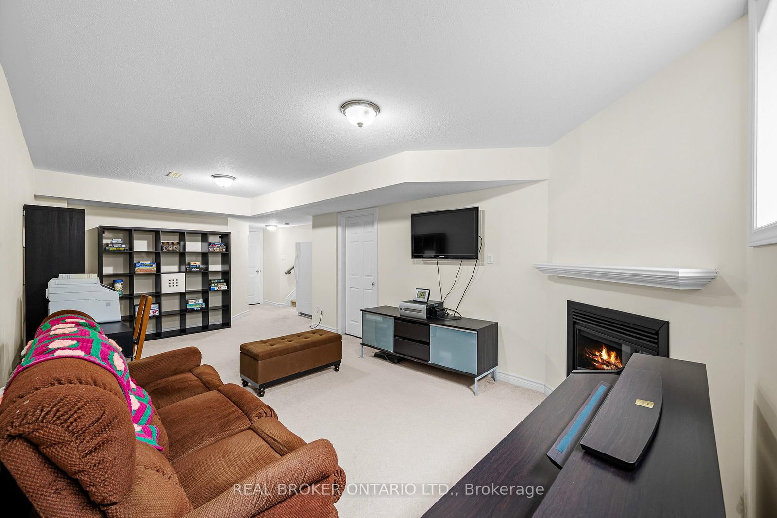 Townhouse for sale at 716 Whaley Ridge, Ottawa, Ontario, K4A 0P7 - Avalon East - MLS: X12954542