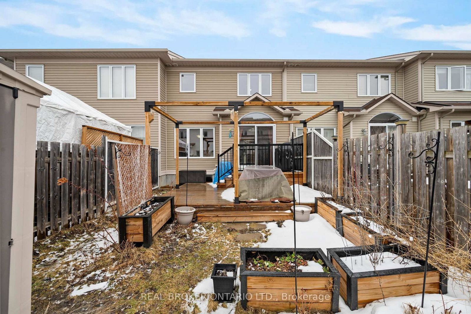 Townhouse for sale at 716 Whaley Ridge, Ottawa, Ontario, K4A 0P7 - Avalon East - MLS: X12954542