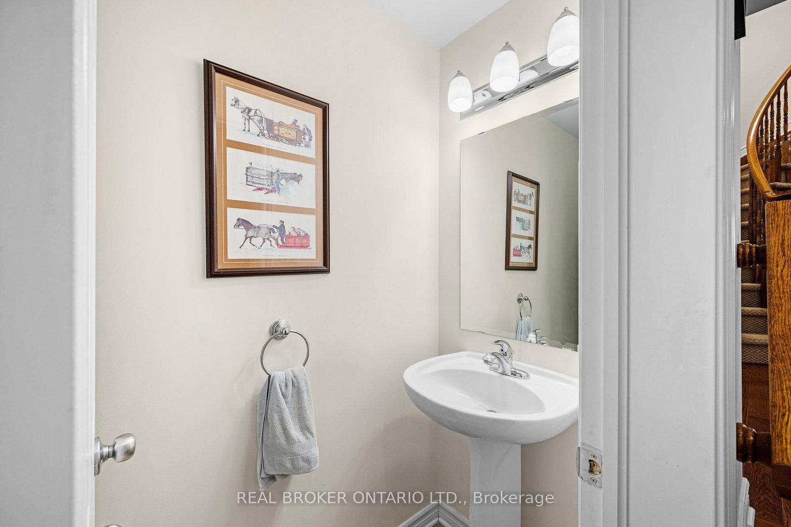 Townhouse for sale at 716 Whaley Ridge, Ottawa, Ontario, K4A 0P7 - Avalon East - MLS: X12954542