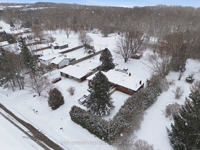 1157 Lakeshore Road