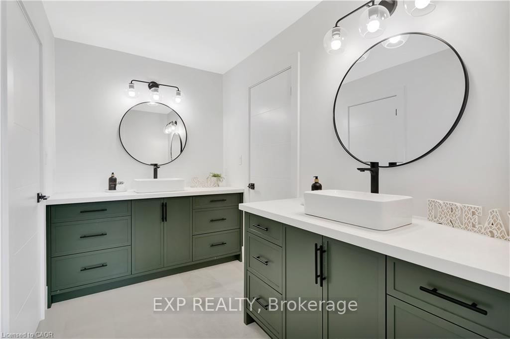 1048 Walton Avenue • North Perth, ON photo 34