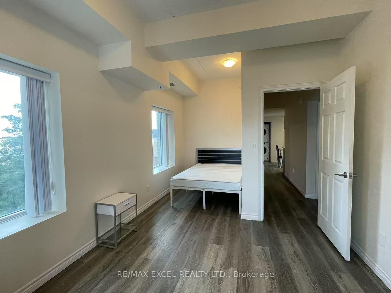 246 Lester Street, Unit 709 - Photo 7