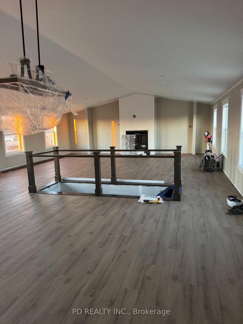 2467 Queen Mary St, Cavan Monaghan, L0A 1C0 | Image 3