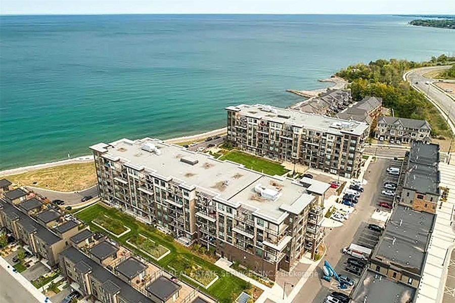 40 Esplanade Lane, Unit 315