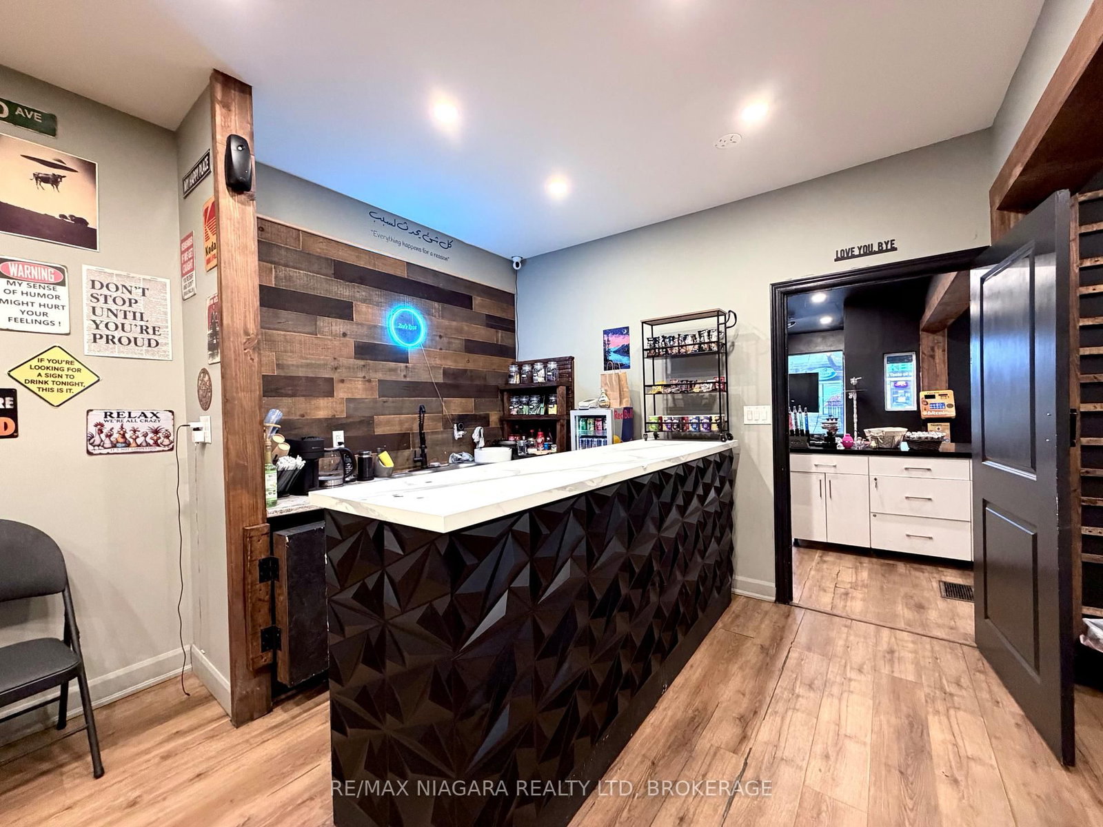 5842 Ferry Street - Photo 15