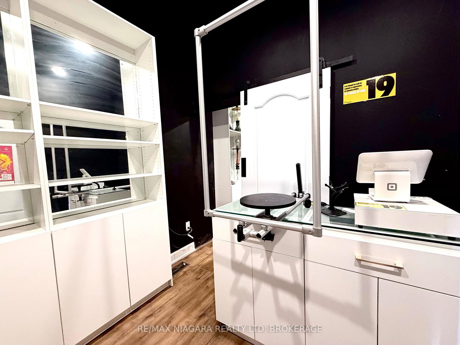 5842 Ferry Street - Photo 17