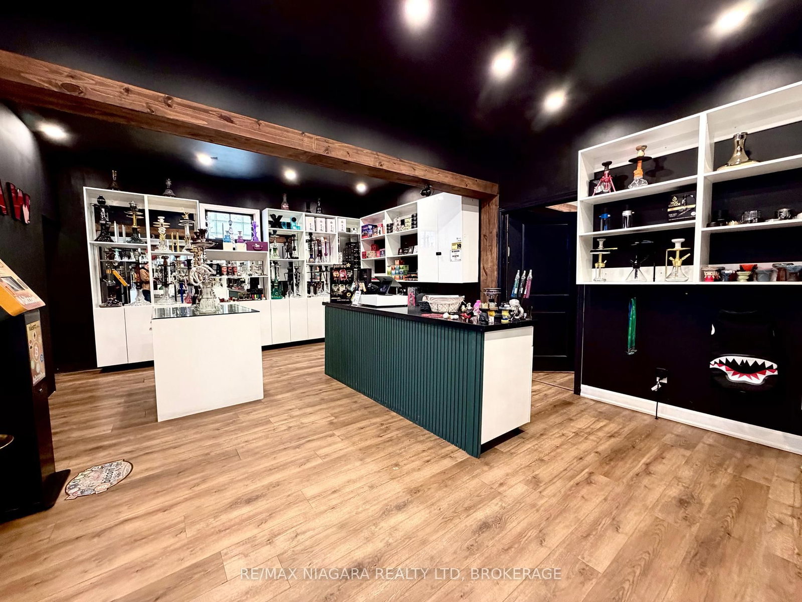 5842 Ferry Street - Photo 8