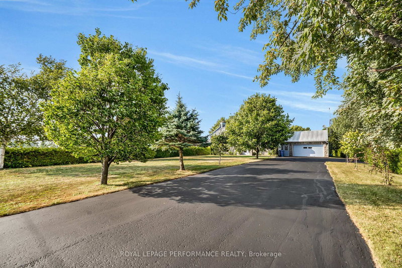 123 Ch Du Domaine Rd, Alfred and Plantagenet, K0B 1J0 | Image 2