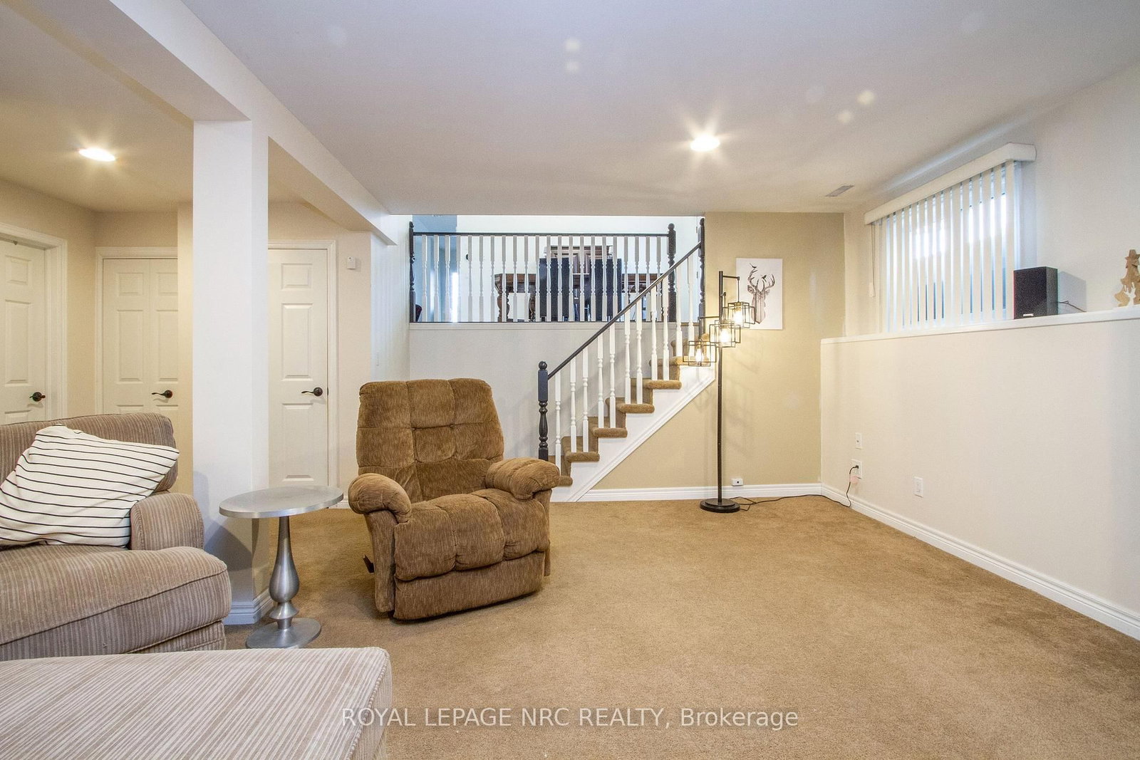 Detached House for sale at 3270 Poplar Avenue, Fort Erie, Ontario, L0S 1N0 - Ridgeway - MLS: X12954986