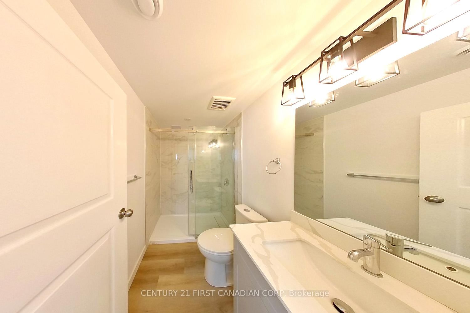 910 Reeves Avenue, Unit Lower Unit - Photo 7