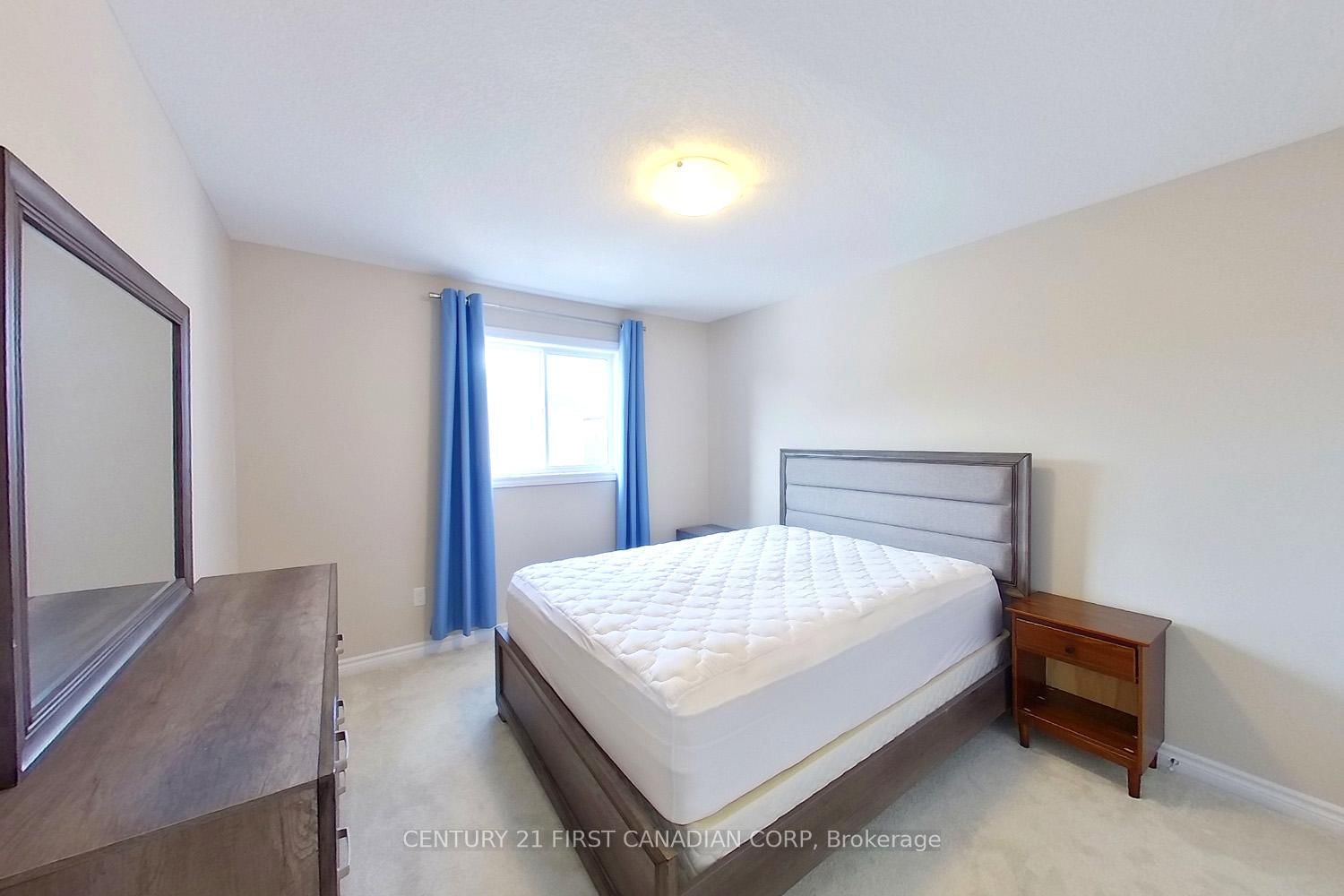 910 Reeves Avenue, Unit Upper Unit - Photo 13