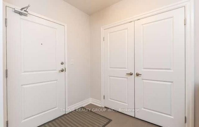 707 - 260 Villagewalk Boulevard