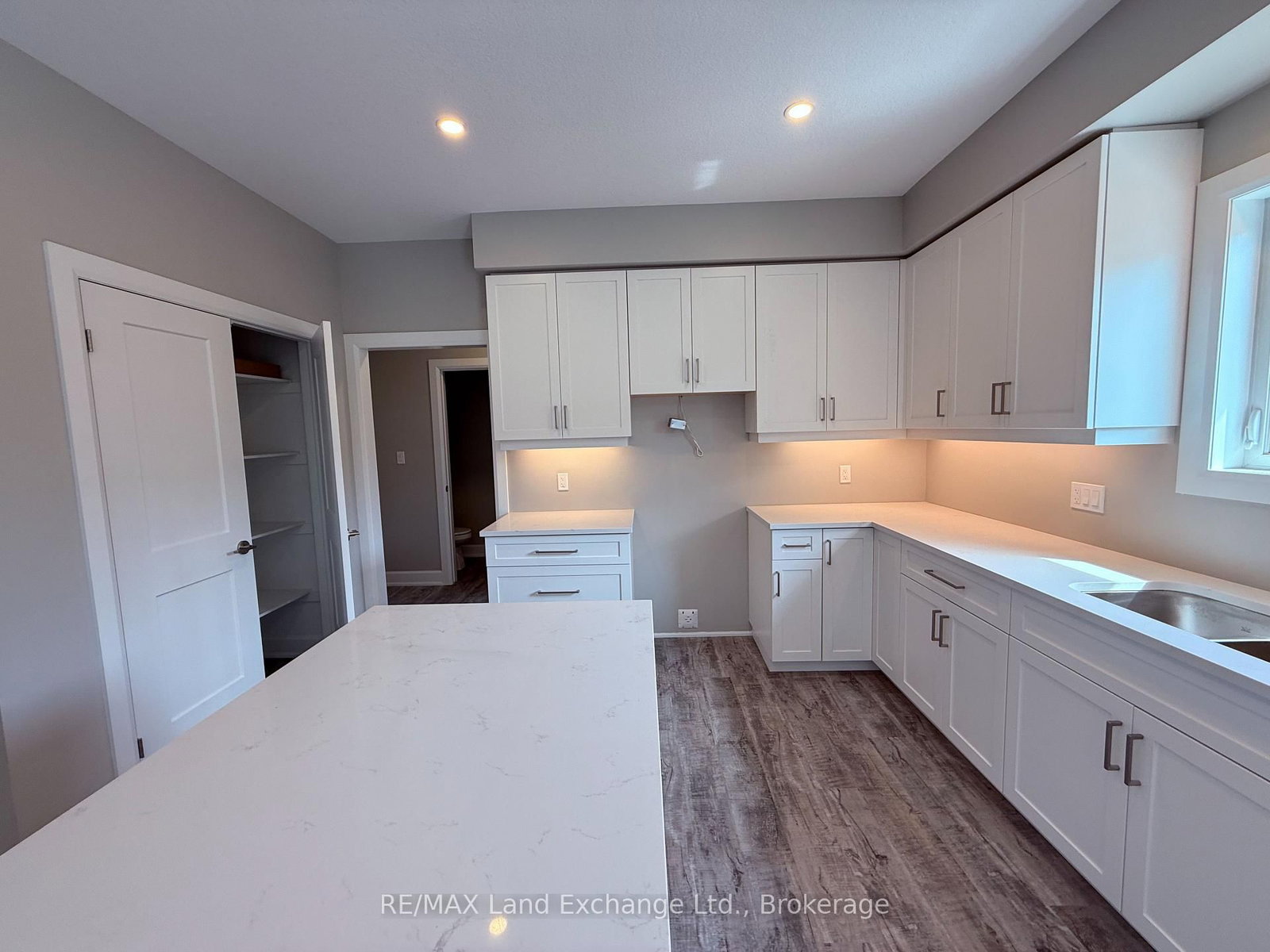 8 GOLF LINKS Road • #Unit 3 • Kincardine, ON photo 11