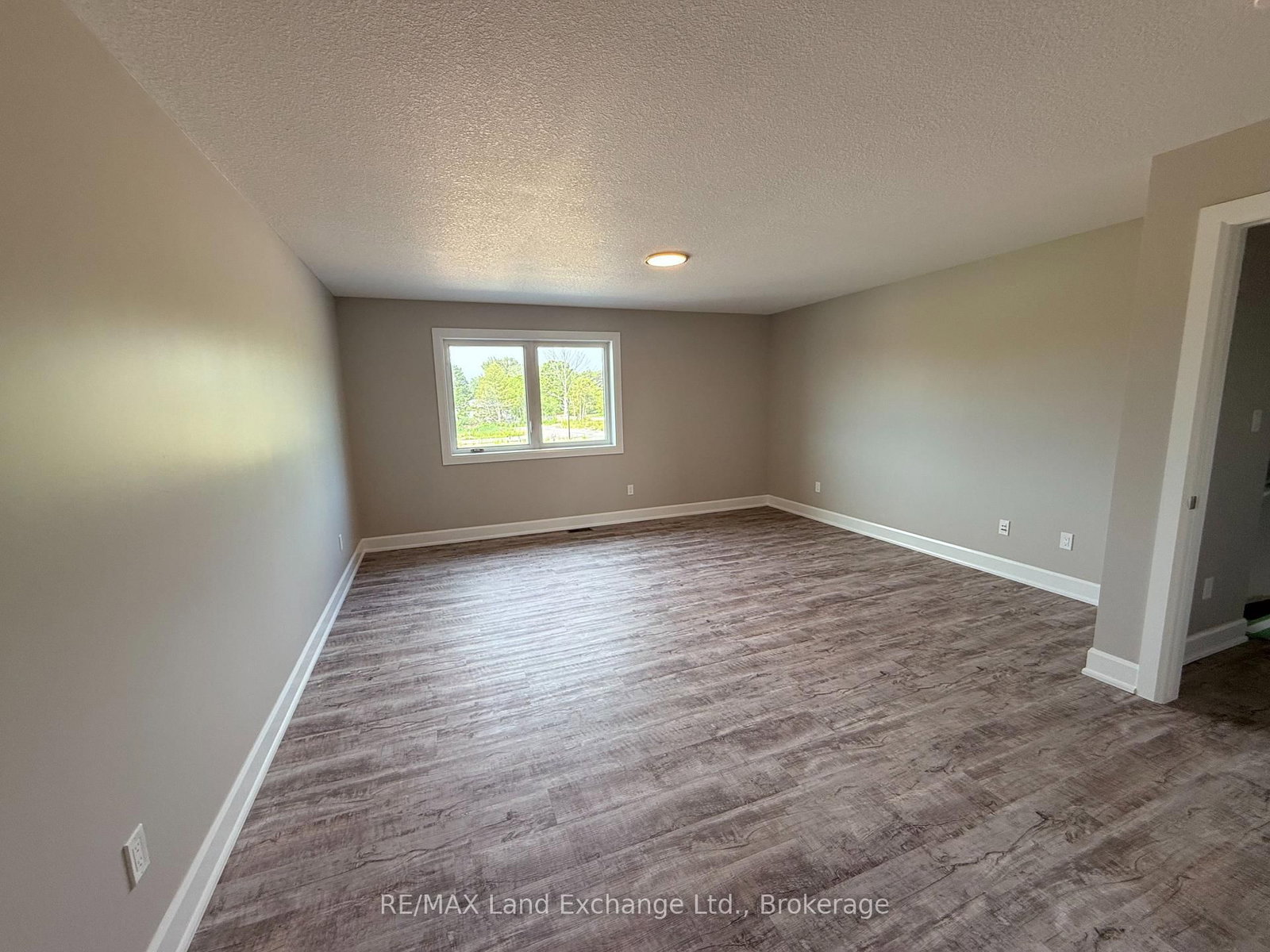 8 GOLF LINKS Road • #Unit 3 • Kincardine, ON photo 15
