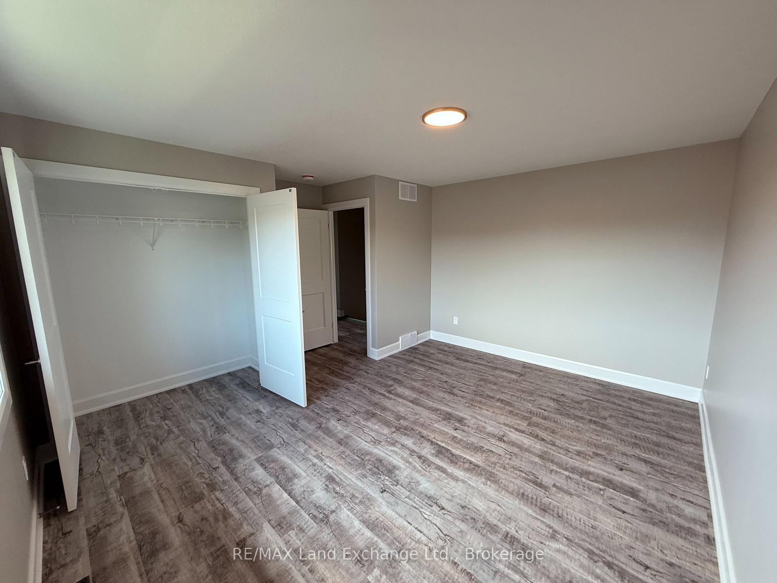 8 GOLF LINKS Road • #Unit 3 • Kincardine, ON photo 16