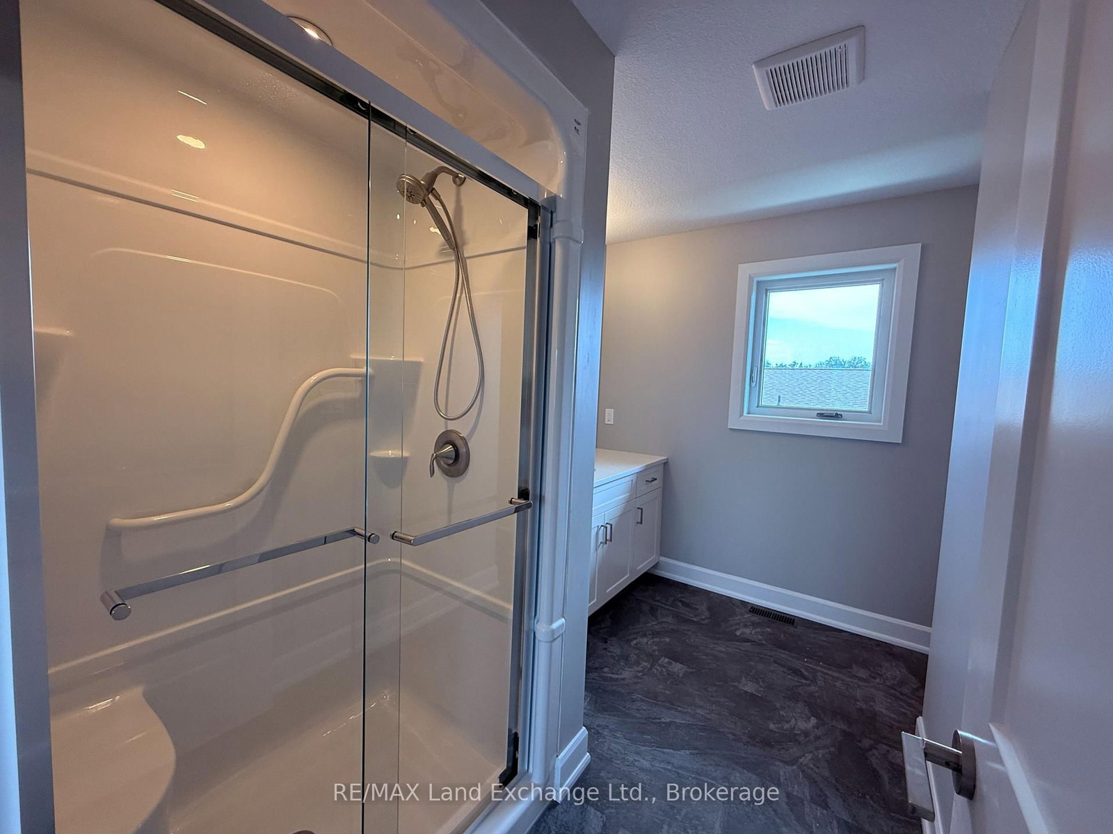 8 GOLF LINKS Road • #Unit 3 • Kincardine, ON photo 19