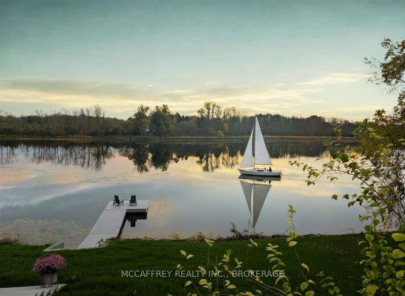 home for sale on 442 DUNDAS Street W